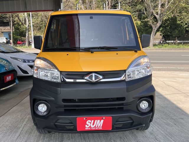 一手車原廠保養＊認證車＊２人座貨車版＊車頂架＊好墊＊盲點偵測＊循跡防滑＊胎壓＊自動頭燈＊可全額貸款＊售後保固  第3張相片