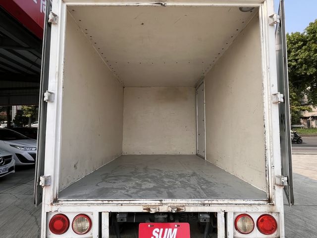 柴油＊手排＊白廂＊里程保證＊可全額貸款＊現車在店＊  第5張相片