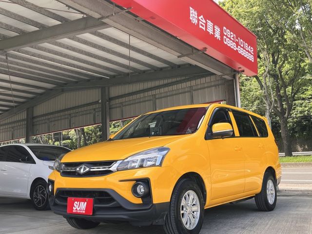 豪華型＊原版件認證車＊升級環景鏡頭＊定速＊後座空調＊鋁圈＊循跡＊自動後視鏡＊可全額貸＊可車換車＊可改貨車  第1張相片