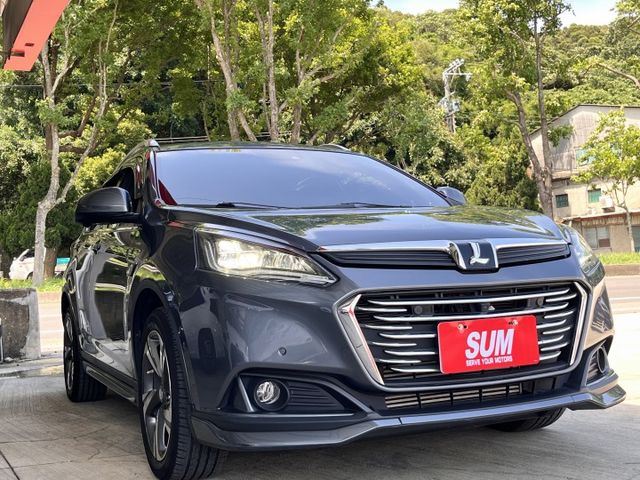AERO頂級版＊自用一手車＊車庫車＊原版件＊認證車＊空力套件＊ＩＫＥＹ＊ＬＥＤ頭燈＊環景＊電動尾門＊可全額貸  第3張相片