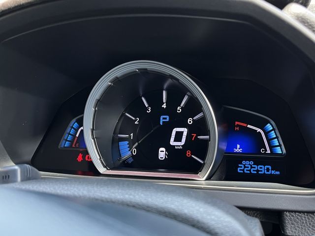 AERO頂級版＊自用一手車＊車庫車＊原版件＊認證車＊空力套件＊ＩＫＥＹ＊ＬＥＤ頭燈＊環景＊電動尾門＊可全額貸  第16張相片