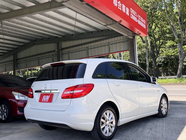 自用一手車＊室內車庫車＊原版件＊認證車＊總代理＊資料齊全＊ＫＥＹｘ２＊最安全最好養的小賓士＊可全額貸款＊可換車＊  第20張相片