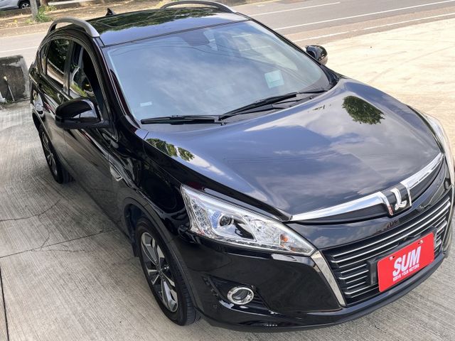 1.8頂級3D安全版＊自用一手車＊室內車庫車＊原廠保養＊原版件＊認證報告＊電動尾門＊天窗＊６安＊環景＊可全額貸款＊可換車  第3張相片
