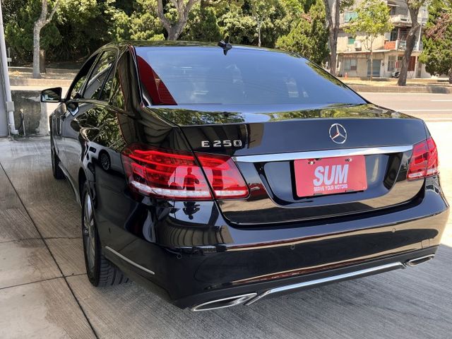 中華賓士總代理＊E250小改款＊自用車庫車＊原版件＊認證報告＊可全額貸可換車＊氣氛漂亮底盤漂亮＊  第7張相片