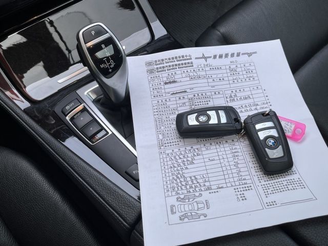 網路特價＊低里程女用一手車＊原版件＋認證車＊剛作好８萬大保養含鍊條更換＊總代理＊小改款＊可全額貸可換車＊  第14張相片