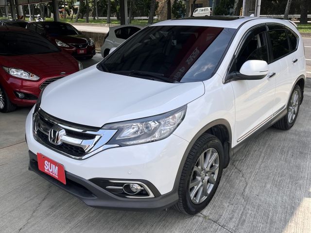 2WD頂級版＊小改款＊原廠選配多＊HID自動頭燈＊盲點監視＊導航＊４安＊１８吋槍灰鋁圈＊可全額貸款＊可換車＊  第2張相片