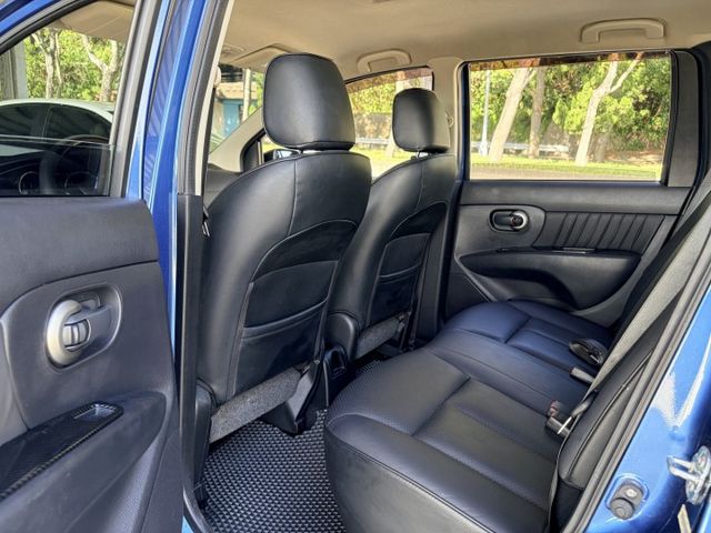 稀有豪華型＊自用一手車＊小改款＊原版件＊認證車＊安卓機＊CARPLAY＊恆溫＊可全額貸  第11張相片