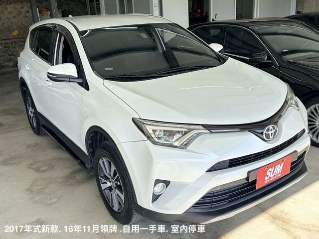 2017型小改款＊珍珠白＊自用一手車＊室內車＊原版件＊認證車＊原裝進口＊精裝特仕車選配多＊可全額貸款＊可換車＊實車實價＊  第2張相片