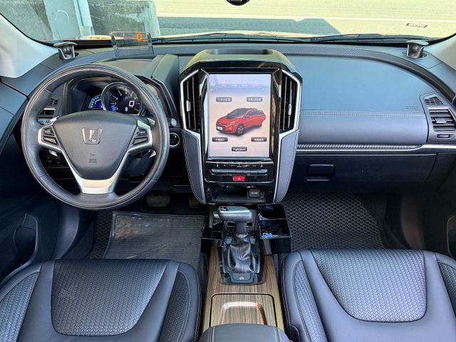 18年式新款GT＊ＡＲ環景版＊女用一手車＊室內車＊原版件認證完成＊電動尾門＊３６０環景＊iKEY＊抬顯＊可全額貸可換車＊  第9張相片