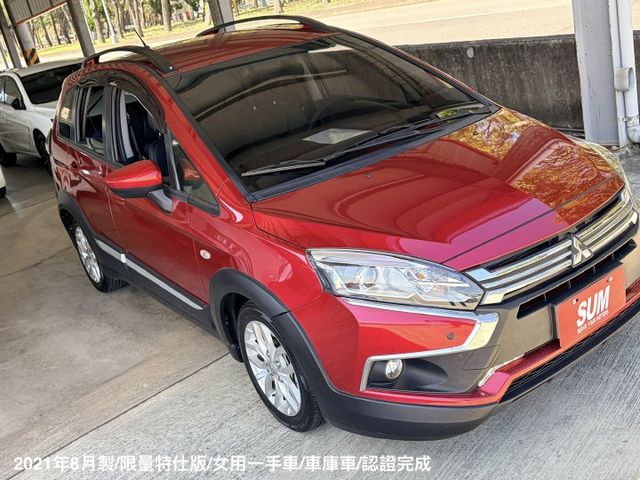 ２１型小改款＊限量特仕版＊潮有型＊女用一手車＊超低里程＊原廠保養＊全車原版件＊認證完成＊ｉＫＥＹ＊安卓機＊可全額貸可換車  第6張相片