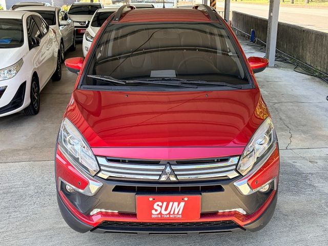 ２１型小改款＊限量特仕版＊潮有型＊女用一手車＊超低里程＊原廠保養＊全車原版件＊認證完成＊ｉＫＥＹ＊安卓機＊可全額貸可換車  第7張相片