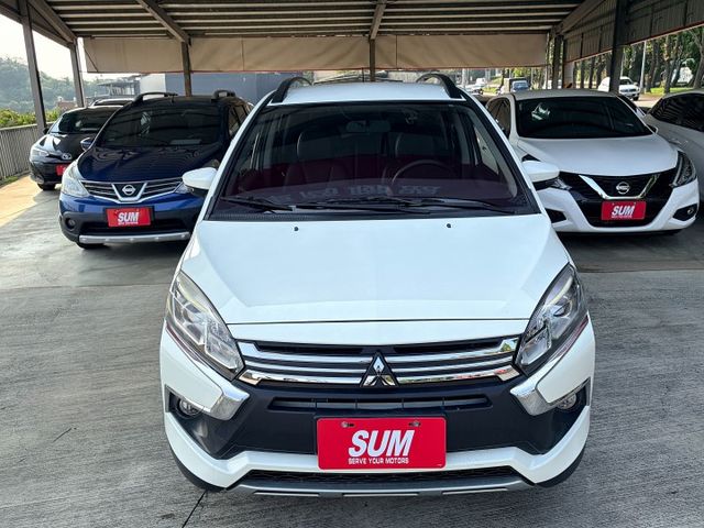 頂級尊榮版＊女用一手車＊認證車＊小改款＊電動尾門＊原廠影音＊液晶儀表＊盲點＊ＩＫＥＹ＊車頂架＊可全額貸＊車庫車＊實車實價  第6張相片