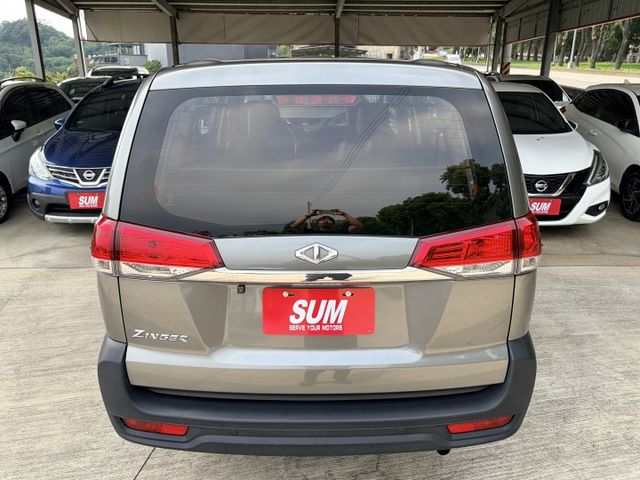 小改款＊星河灰＊標誌型＊低里程＊原版件＊認證車＊保固＋保證＊可改２人座＊可全額貸款可換車＊實車實價保證＊  第6張相片