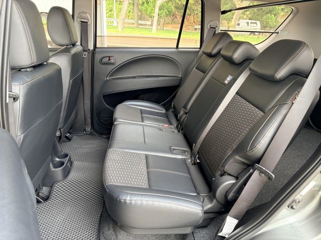 小改款＊星河灰＊標誌型＊低里程＊原版件＊認證車＊保固＋保證＊可改２人座＊可全額貸款可換車＊實車實價保證＊  第8張相片