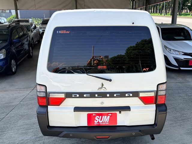 新款得利卡＊自排＊原廠保養＊原版件＊認證完成＊還有原廠保固＊盲點＊定速＊８人座客貨兩用＊可全額貸款＊可換車＊  第7張相片