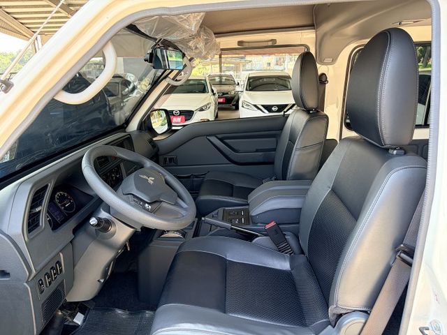 新款得利卡＊自排＊原廠保養＊原版件＊認證完成＊還有原廠保固＊盲點＊定速＊８人座客貨兩用＊可全額貸款＊可換車＊  第10張相片