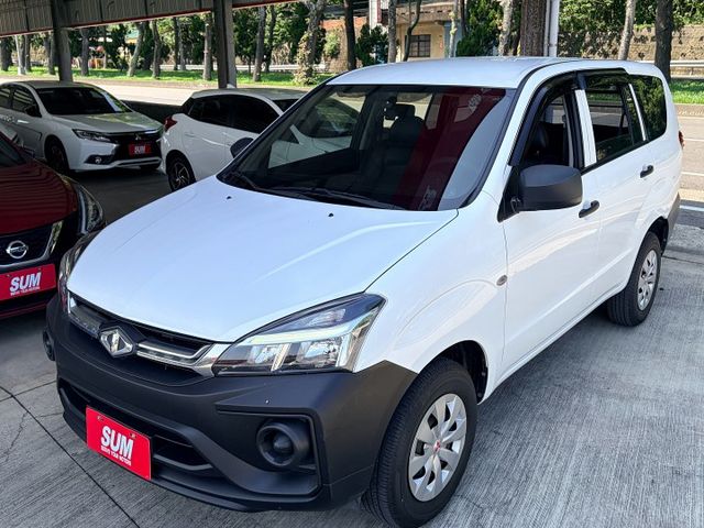 網路特價＊超低里程＊原廠保養＊認證完成＊實車實價＊僅有一台＊可改貨車版＊可全額貸款可換車＊自排＊附原廠保固＊  第2張相片