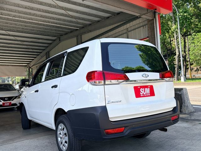 網路特價＊超低里程＊原廠保養＊認證完成＊實車實價＊僅有一台＊可改貨車版＊可全額貸款可換車＊自排＊附原廠保固＊  第4張相片