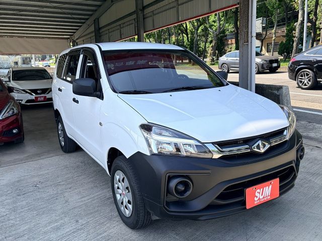 網路特價＊超低里程＊原廠保養＊認證完成＊實車實價＊僅有一台＊可改貨車版＊可全額貸款可換車＊自排＊附原廠保固＊  第6張相片