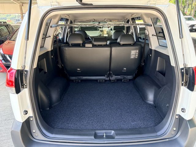 網路特價＊超低里程＊原廠保養＊認證完成＊實車實價＊僅有一台＊可改貨車版＊可全額貸款可換車＊自排＊附原廠保固＊  第9張相片