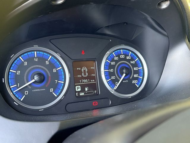 網路特價＊超低里程＊原廠保養＊認證完成＊實車實價＊僅有一台＊可改貨車版＊可全額貸款可換車＊自排＊附原廠保固＊  第11張相片