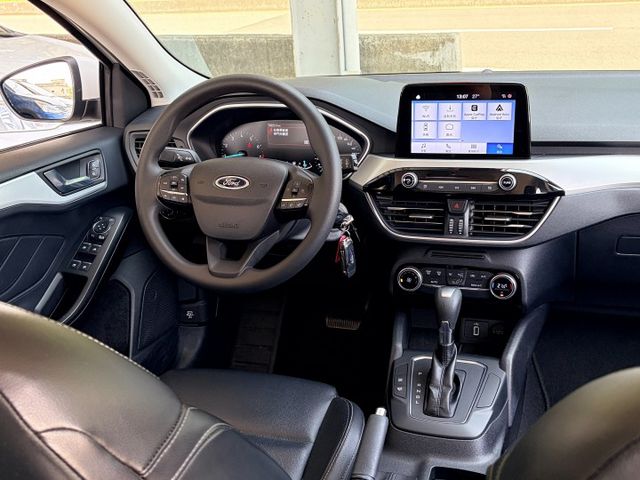 22.5年式成真版＊五門＊原版件＊認證車＊盲點＊安卓AUTO＊６安＊實車在店＊可全額貸款可換車＊  第11張相片