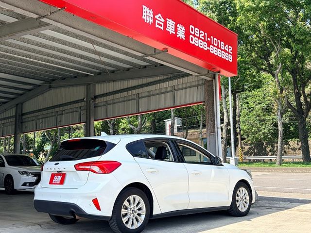 22.5年式成真版＊五門＊原版件＊認證車＊盲點＊安卓AUTO＊６安＊實車在店＊可全額貸款可換車＊  第17張相片