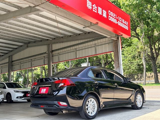 時尚版＊自用一手車＊室內車＊原版件＊認證車＊尊爵黑＊盲點＊１０吋數位儀表＊１０吋大螢幕＊ＬＥＤ頭燈＊可全額貸可換車＊  第20張相片