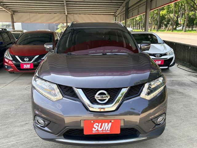 2WD完美影音版＊自用車低里程＊原版件＋認證車＊環景＊ＩＫＥＹ＊車架頂＊可全額貸款可換車＊實車在店＊  第8張相片