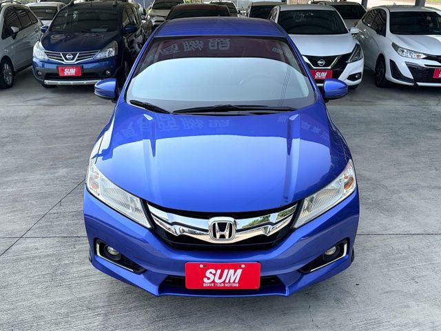 網路特價＊頂級版＊１６型小改款＊自用車低里程＊原版件＋認證車＊實車實價＊可全額貸＊6安＊導航＊定速＊快撥＊  第7張相片