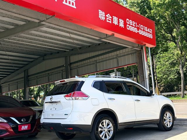 女用一手車＊室內車＊原版件＋認證車＊2WD完美影音版＊３６０環景＊車頂架＊ＩＫＥＹ＊可全額貸款可換車＊  第20張相片