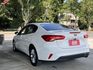 182時尚版＊渦輪＋８速＊自用一手車＊原版件＊認證車＊６安＊CARPLAY＊ＥＰＢ＊可全額貸款可換車  第3張縮圖