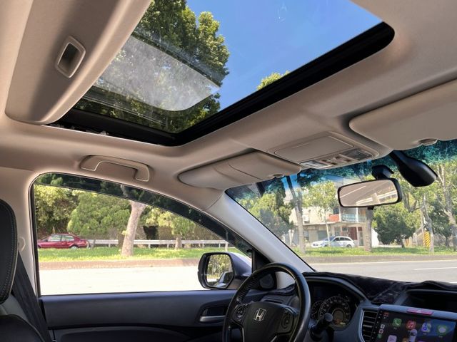 2WD頂級版＊自用車＊原廠保養＊天窗＊安卓機＊無線CARPLAY＊認證車＊全省保固＊可全額貸款＊  第17張相片