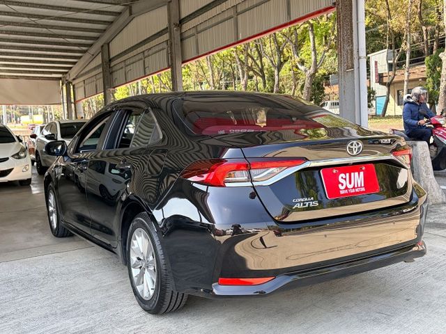 23年式豪華型＊一手車＊室內車＊原版件認證車＊全速域ACC＊LTA車道偏移＊７安＊可全額貸可換車  第4張相片