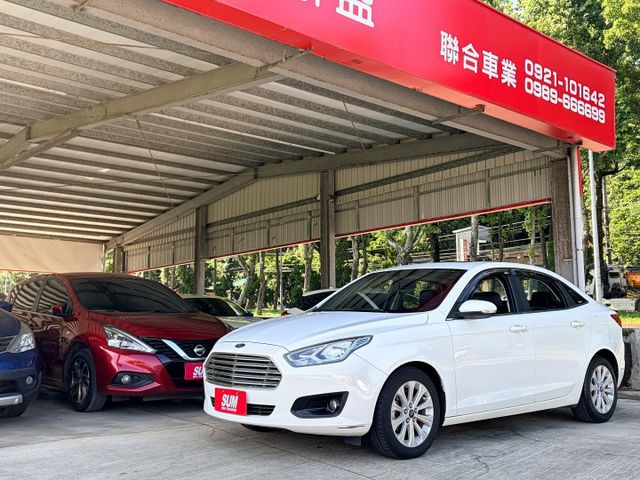 女用一手車＊頂規時尚版＊車庫車＊認證車＊天窗＊導航＊６安＊定速＊實車在店＊可全額貸款可換車＊最安全的小型房車＊網路優惠價  第1張相片