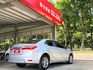 精裝特仕車＊女用一手車＊低里程漂亮車況＊原版件＋認證車＊保證＋保固＊可全額貸款可換車＊導航＊定速＊自動頭燈＊按摩椅＊恆溫  第18張縮圖