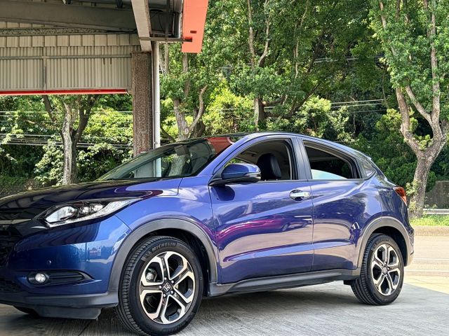 頂級Ｓ版＊女用一手車＊室內車＊原廠保養＊原版件＊認證車＊閃蝶藍新色＊６安＊LED頭尾燈＊可全額貸款可換車＊  第7張相片