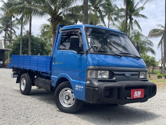 僅跑六萬多 全新貨斗 載卡多貨車  第2張相片