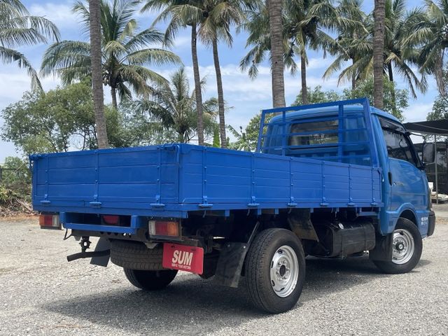 僅跑六萬多 全新貨斗 載卡多貨車  第15張相片