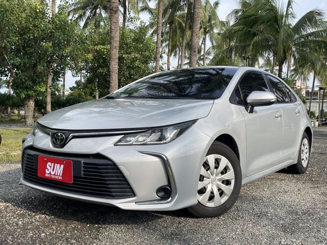 三十幾萬帶走 12代ALTIS 有 ACC跟車 九顆安全氣囊 循跡防滑 原版件  第1張相片