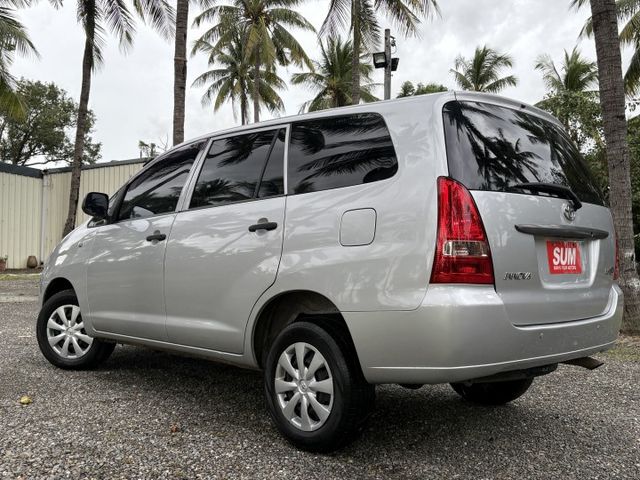 末代 INNOVA 2.0 跑工地 載貨 載工具  好幫手  第17張相片
