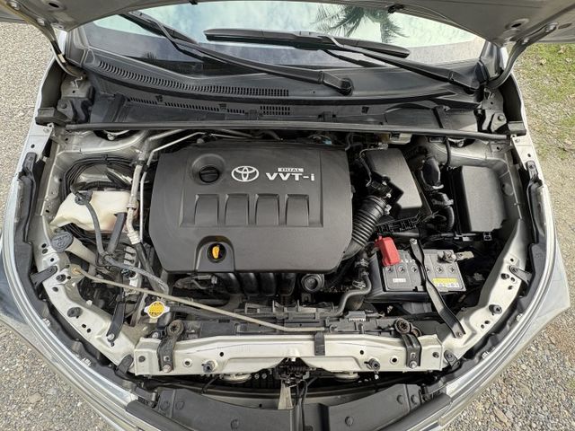 ALTIS 1.8cc 優質代步好車  第5張相片