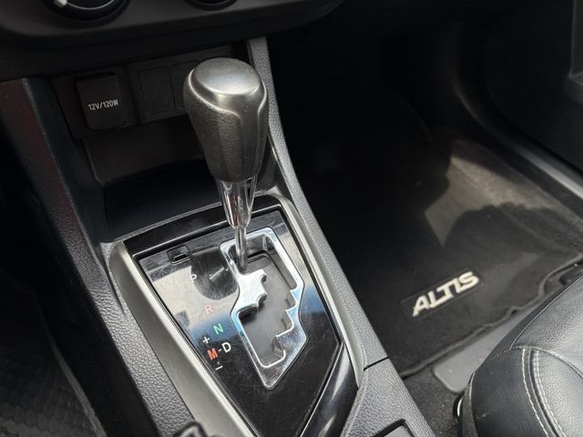 ALTIS 1.8cc 優質代步好車  第13張相片