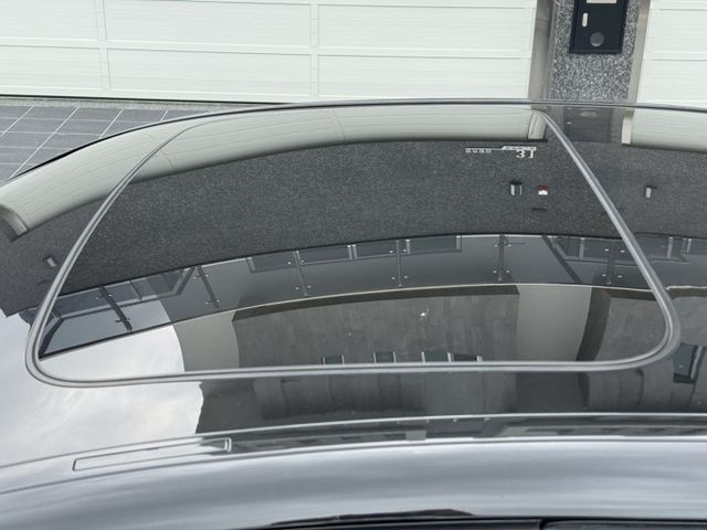 530i 僅跑8萬公里 全車原版件 已認證 M版空力套件/MST進氣/二階晶片/四出閥門排氣管/全車黑化  第8張相片