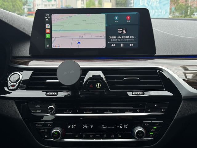 530i 僅跑8萬公里 全車原版件 已認證 M版空力套件/MST進氣/二階晶片/四出閥門排氣管/全車黑化  第13張相片