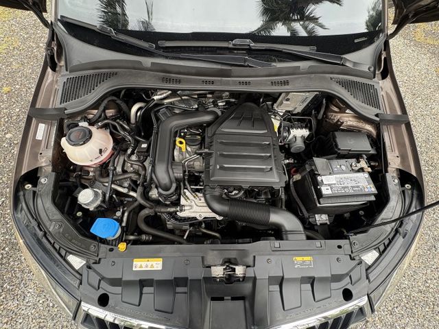 2021 SKODA FABIA ACC跟車 安全極佳的一款小車 原廠保養 1.0cc 省油 省稅 可保固 可全貸  第5張相片
