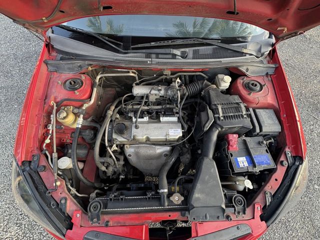 遮風避雨代步車 LANCER 1.6運動版  第5張相片