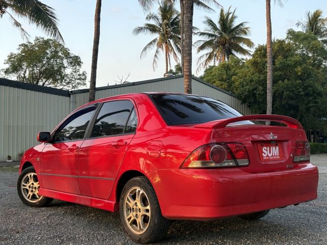 遮風避雨代步車 LANCER 1.6運動版  第14張相片