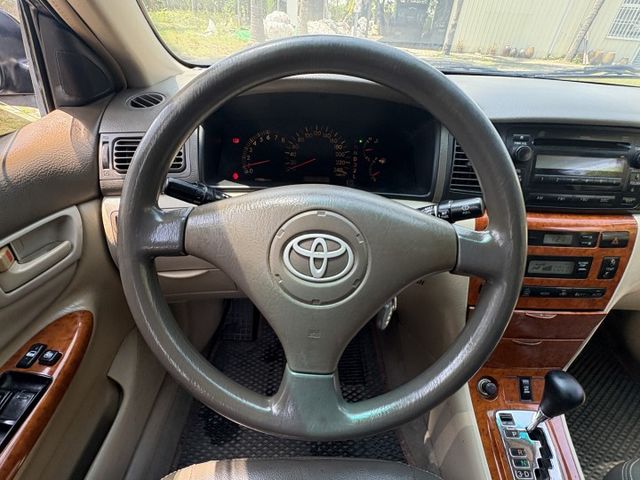 能走能動 遮風避雨代步車 可當子車  2002  ALTIS 1.8 客人換車留下 現況出售  第6張相片