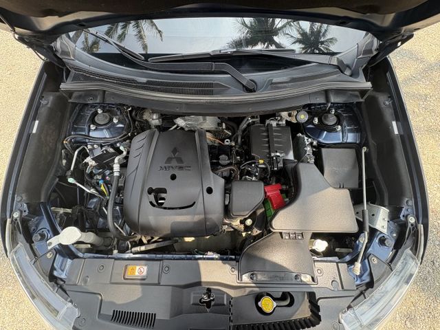 2021 OUTLANDER  防碰撞輔助  ACC跟車 車道偏移 電子手煞 原版件 原廠保養 全新安卓影音  第5張相片